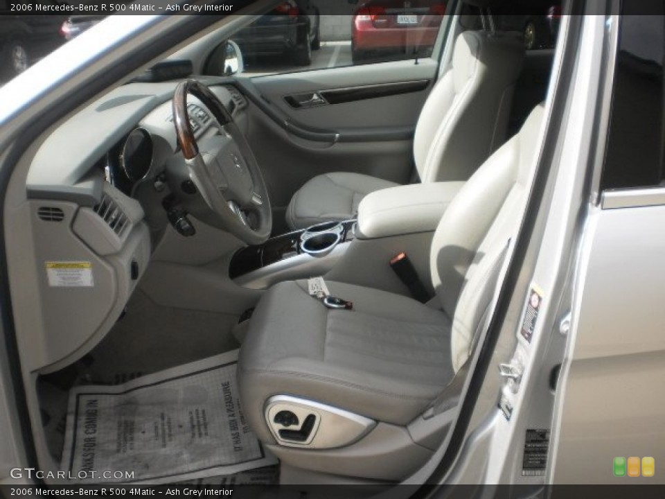 Ash Grey Interior Photo for the 2006 Mercedes-Benz R 500 4Matic #76418461