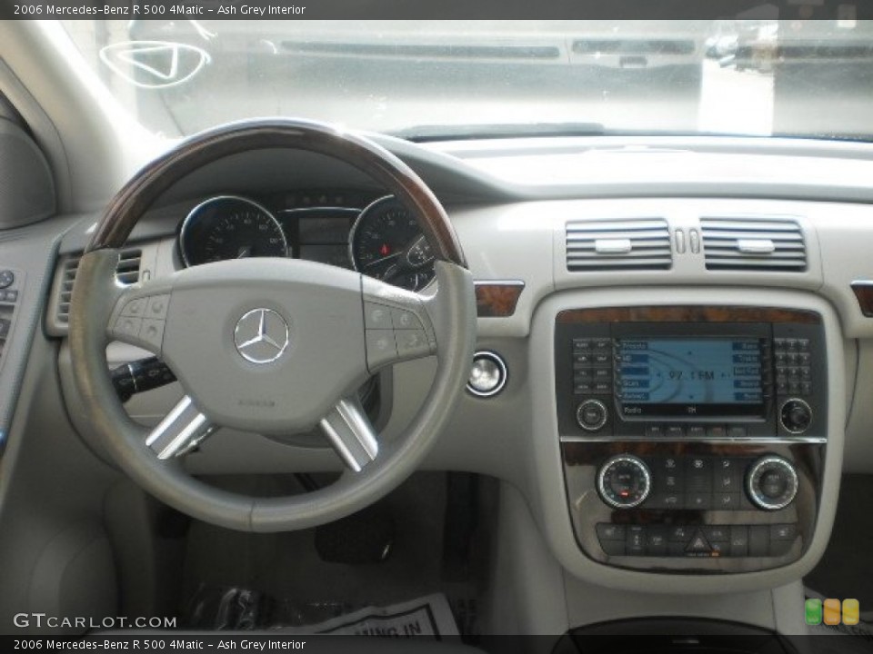 Ash Grey Interior Dashboard for the 2006 Mercedes-Benz R 500 4Matic #76418638