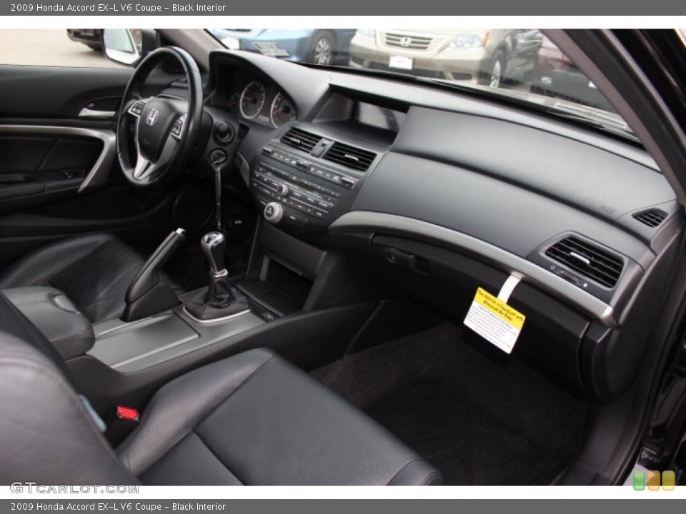 Black Interior Dashboard for the 2009 Honda Accord EX-L V6 Coupe #76423215
