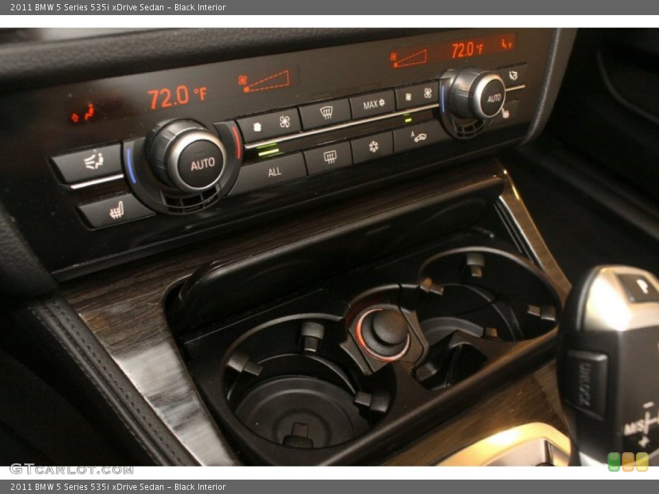 Black Interior Controls for the 2011 BMW 5 Series 535i xDrive Sedan #76429199