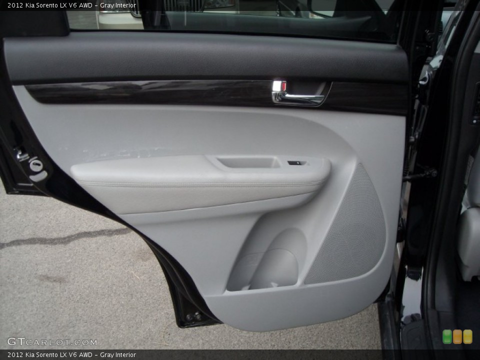 Gray Interior Door Panel for the 2012 Kia Sorento LX V6 AWD #76438374