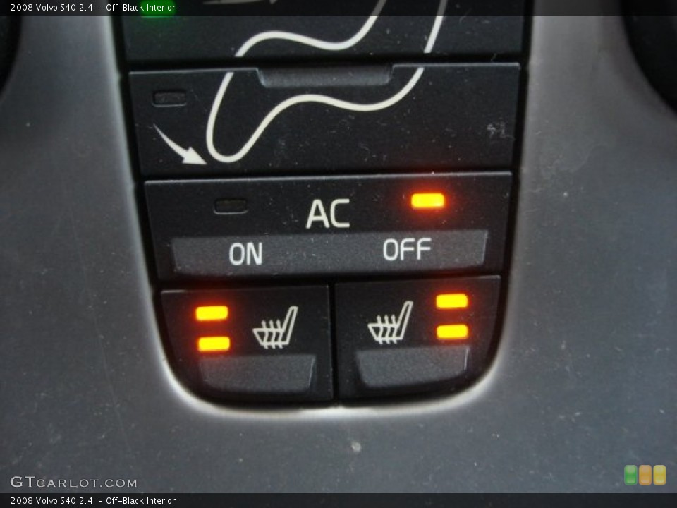 Off-Black Interior Controls for the 2008 Volvo S40 2.4i #76438451