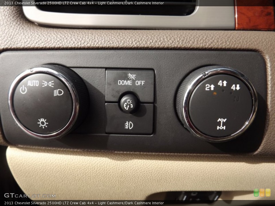 Light Cashmere/Dark Cashmere Interior Controls for the 2013 Chevrolet Silverado 2500HD LTZ Crew Cab 4x4 #76451813