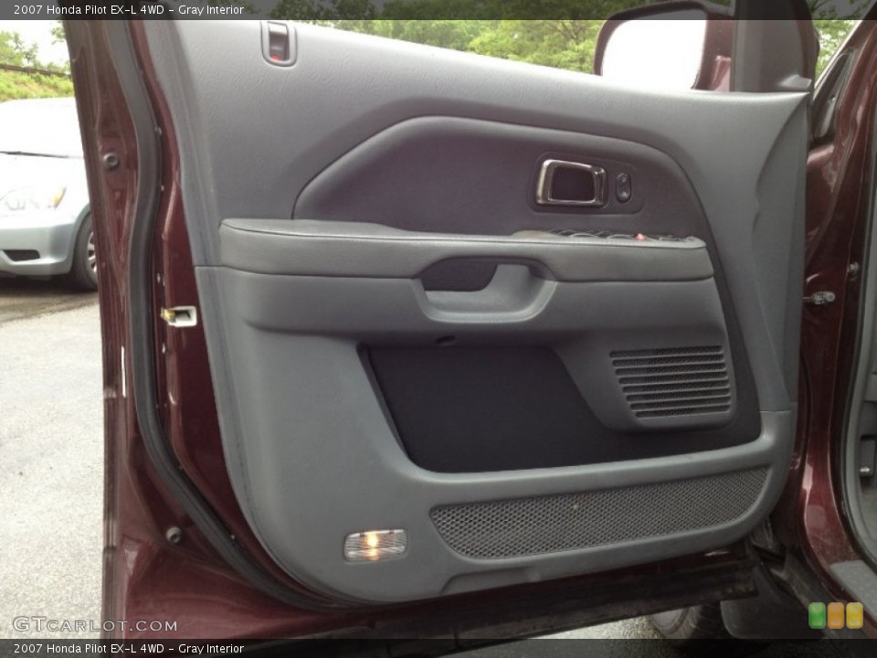Gray Interior Door Panel for the 2007 Honda Pilot EX-L 4WD #76453428