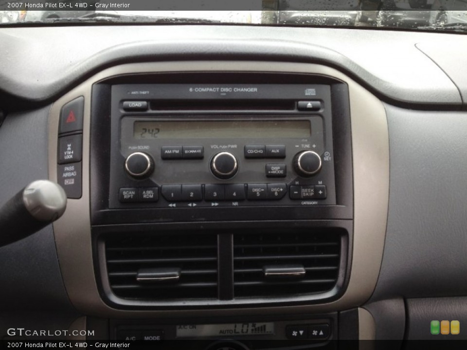 Gray Interior Controls for the 2007 Honda Pilot EX-L 4WD #76453446