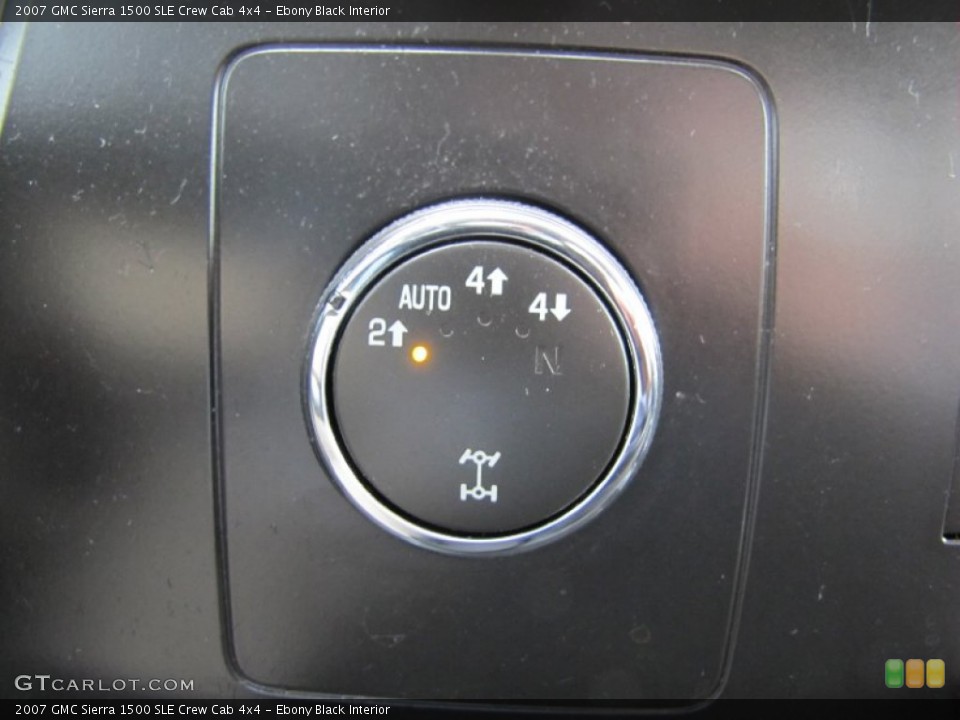Ebony Black Interior Controls for the 2007 GMC Sierra 1500 SLE Crew Cab 4x4 #76463173