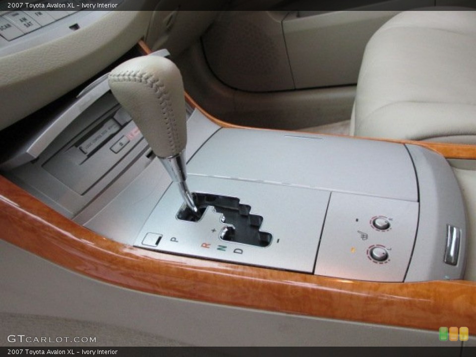 Ivory Interior Transmission for the 2007 Toyota Avalon XL #76469840