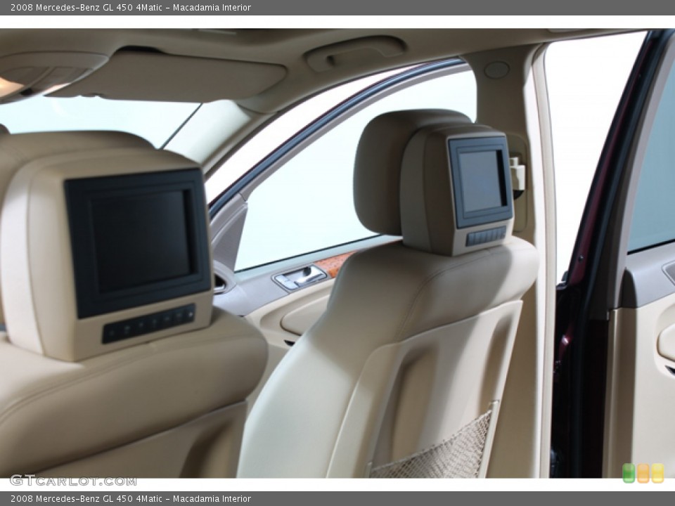 Macadamia Interior Entertainment System for the 2008 Mercedes-Benz GL 450 4Matic #76475729