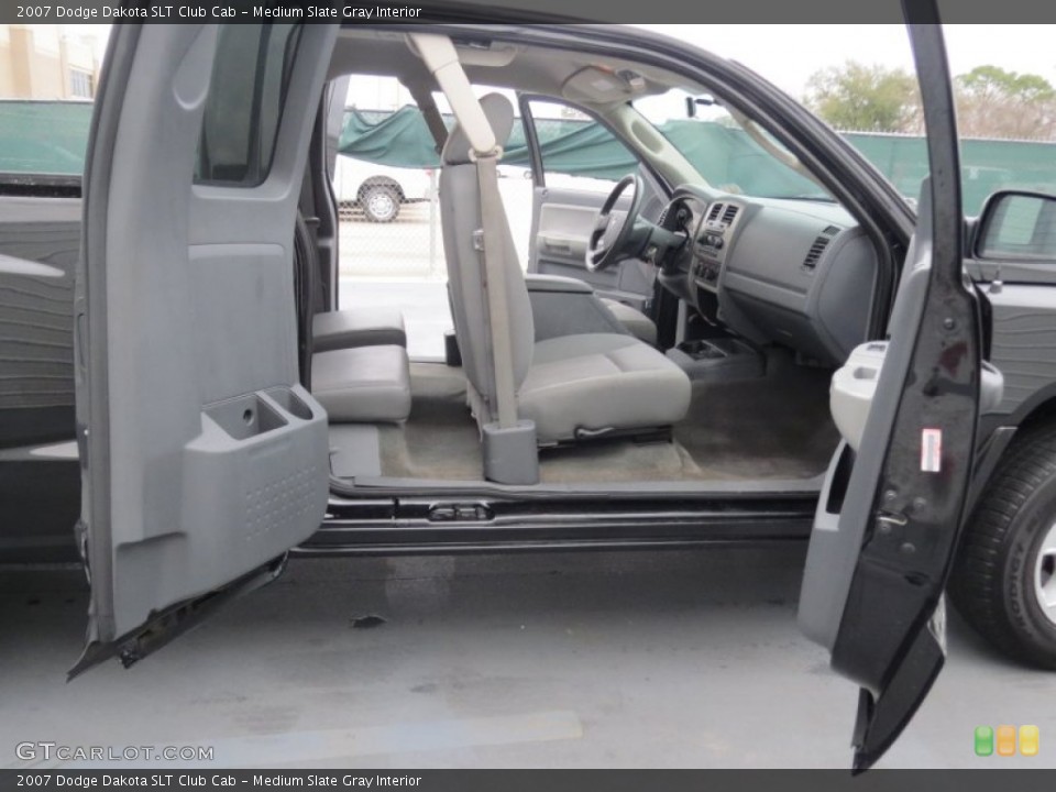 Medium Slate Gray Interior Photo for the 2007 Dodge Dakota SLT Club Cab #76479282