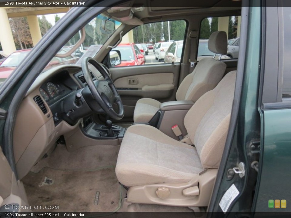 Oak Interior Photo for the 1999 Toyota 4Runner SR5 4x4 #76480979