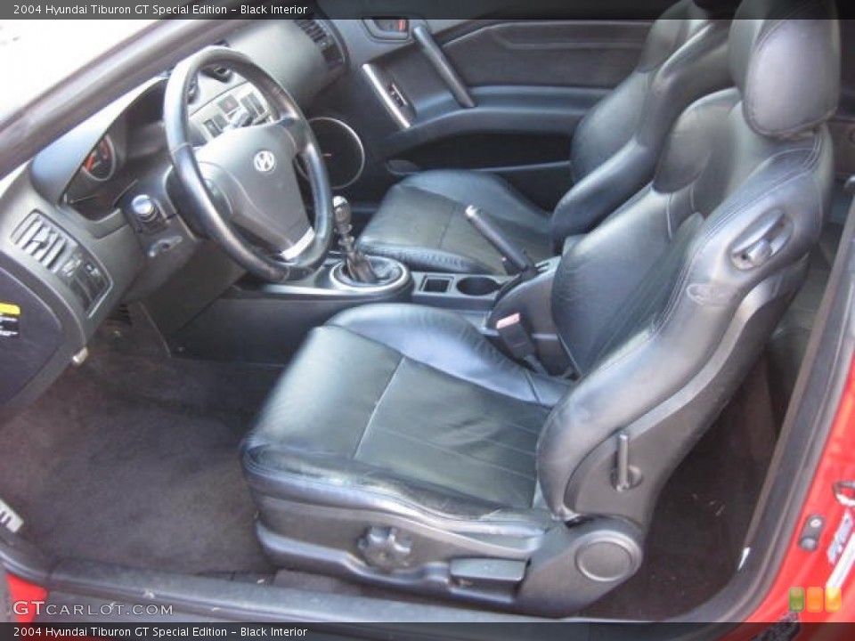 Black Interior Photo for the 2004 Hyundai Tiburon GT Special Edition #76484084