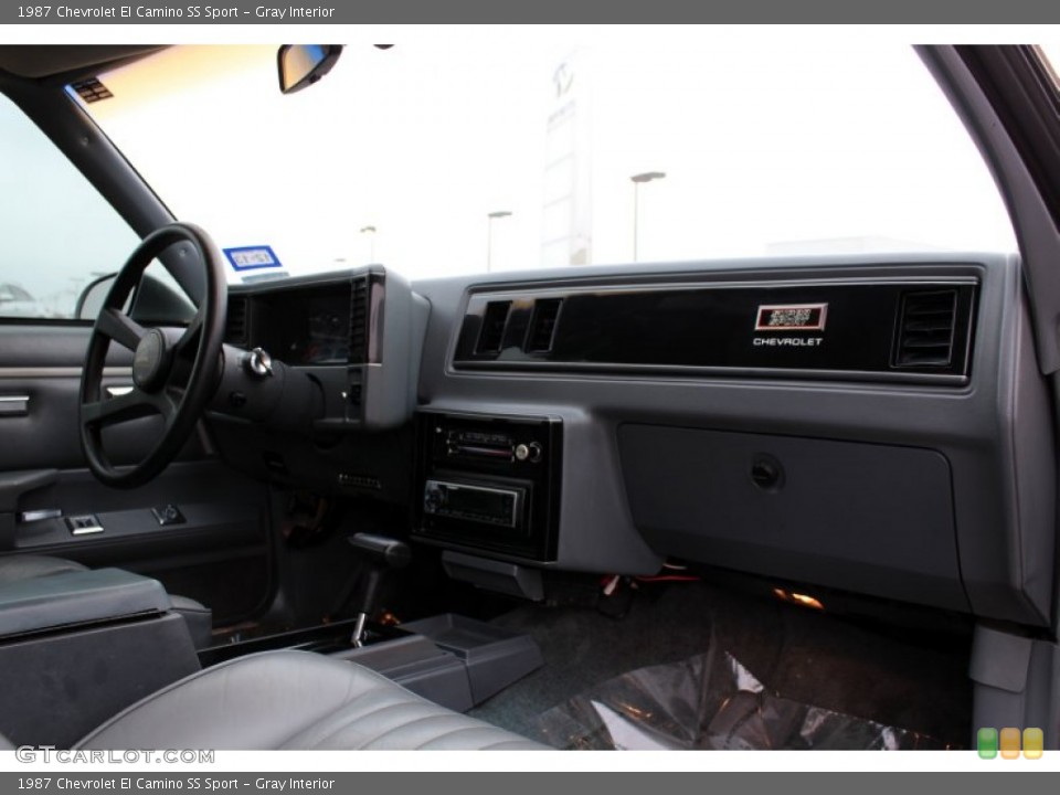 Gray Interior Photo for the 1987 Chevrolet El Camino SS Sport #76489106