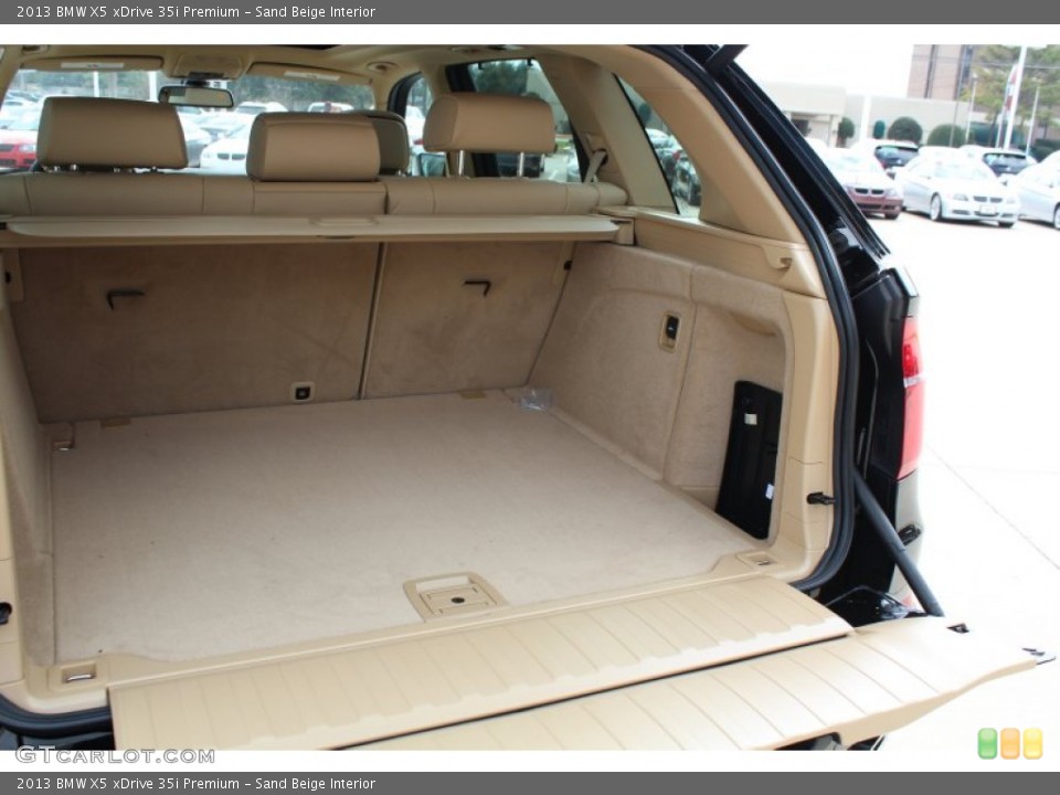 Sand Beige Interior Trunk for the 2013 BMW X5 xDrive 35i Premium #76491470