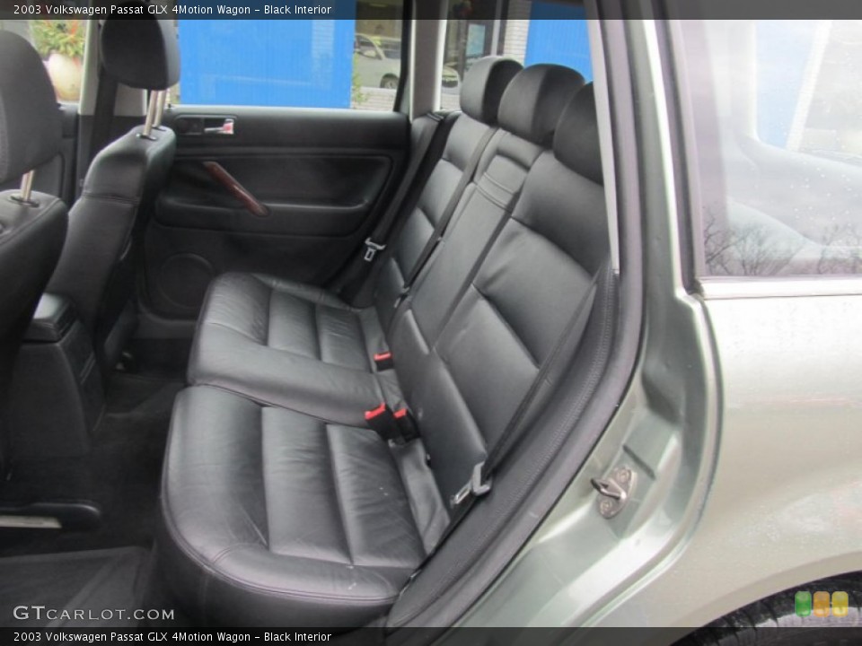 Black Interior Rear Seat for the 2003 Volkswagen Passat GLX 4Motion Wagon #76506095