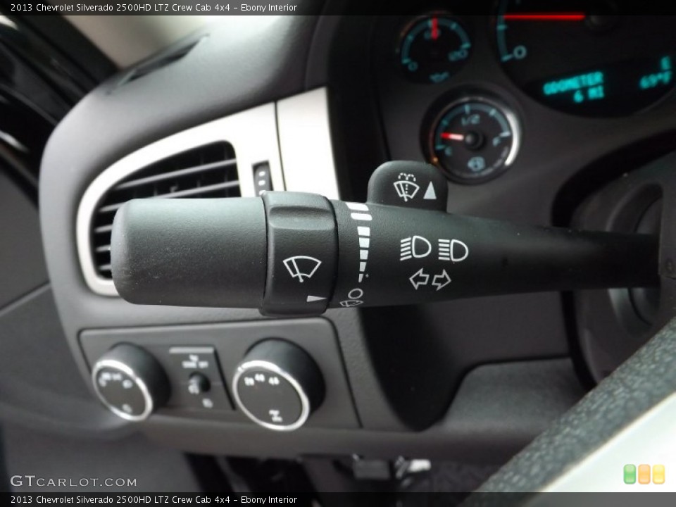 Ebony Interior Controls for the 2013 Chevrolet Silverado 2500HD LTZ Crew Cab 4x4 #76510272