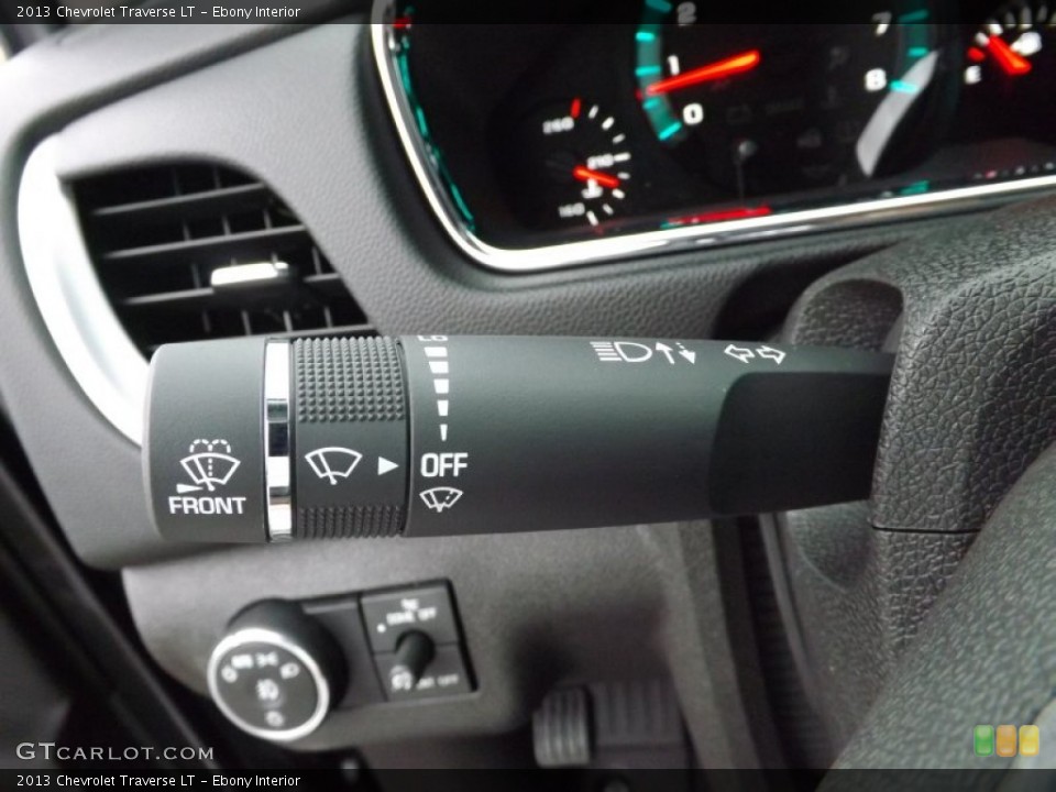 Ebony Interior Controls for the 2013 Chevrolet Traverse LT #76511112