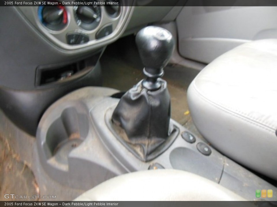Dark Pebble/Light Pebble Interior Transmission for the 2005 Ford Focus ZXW SE Wagon #76511723