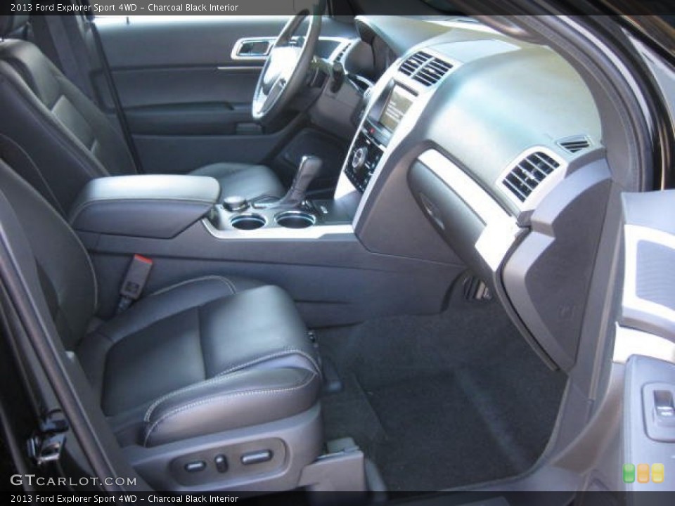 Charcoal Black Interior Photo for the 2013 Ford Explorer Sport 4WD #76513018