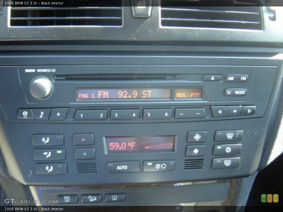 Black Interior Controls for the 2006 BMW X3 3.0i #76528490