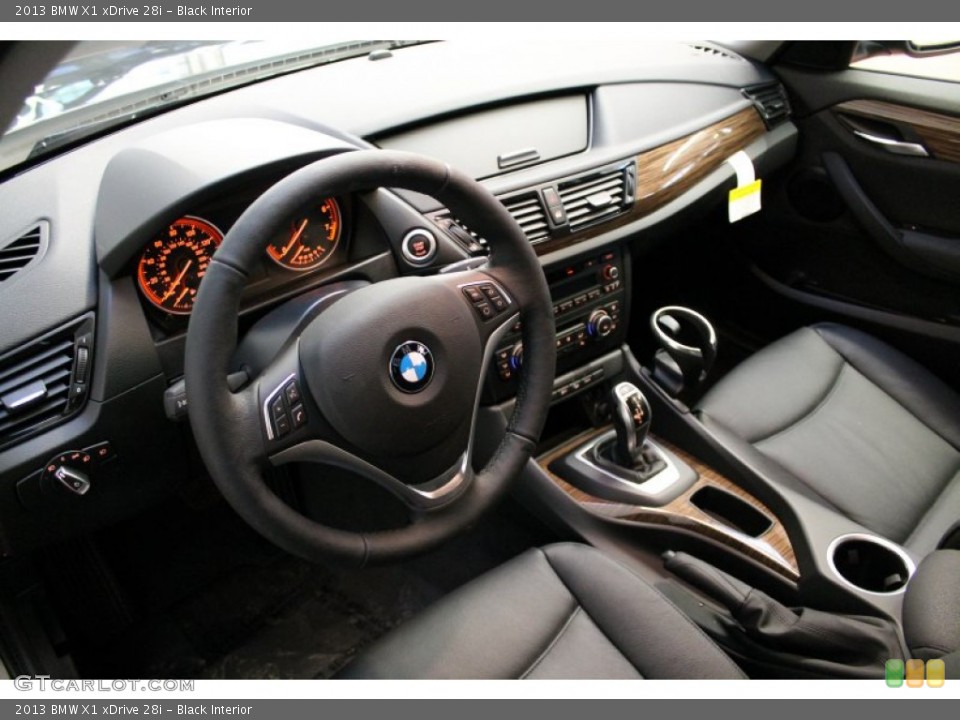 Black Interior Photo for the 2013 BMW X1 xDrive 28i #76536115