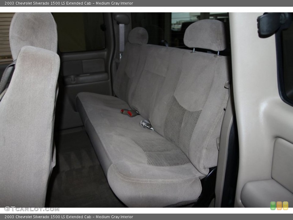 Medium Gray Interior Rear Seat for the 2003 Chevrolet Silverado 1500 LS Extended Cab #76538105