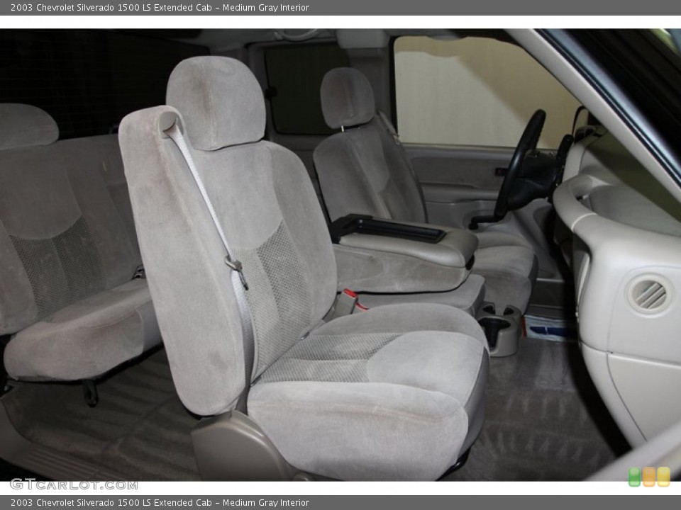 Medium Gray Interior Front Seat for the 2003 Chevrolet Silverado 1500 LS Extended Cab #76538669