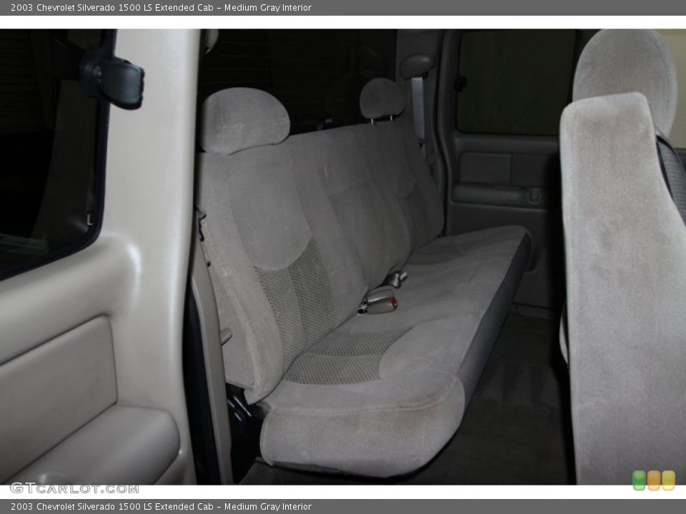 Medium Gray Interior Rear Seat for the 2003 Chevrolet Silverado 1500 LS Extended Cab #76538687