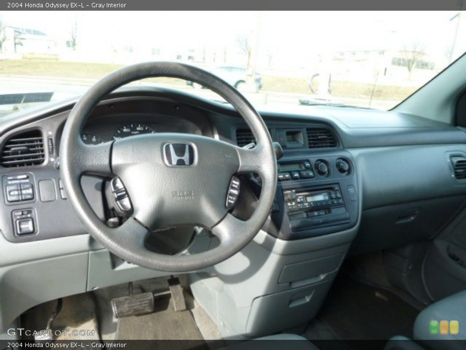 Gray Interior Dashboard for the 2004 Honda Odyssey EX-L #76552067