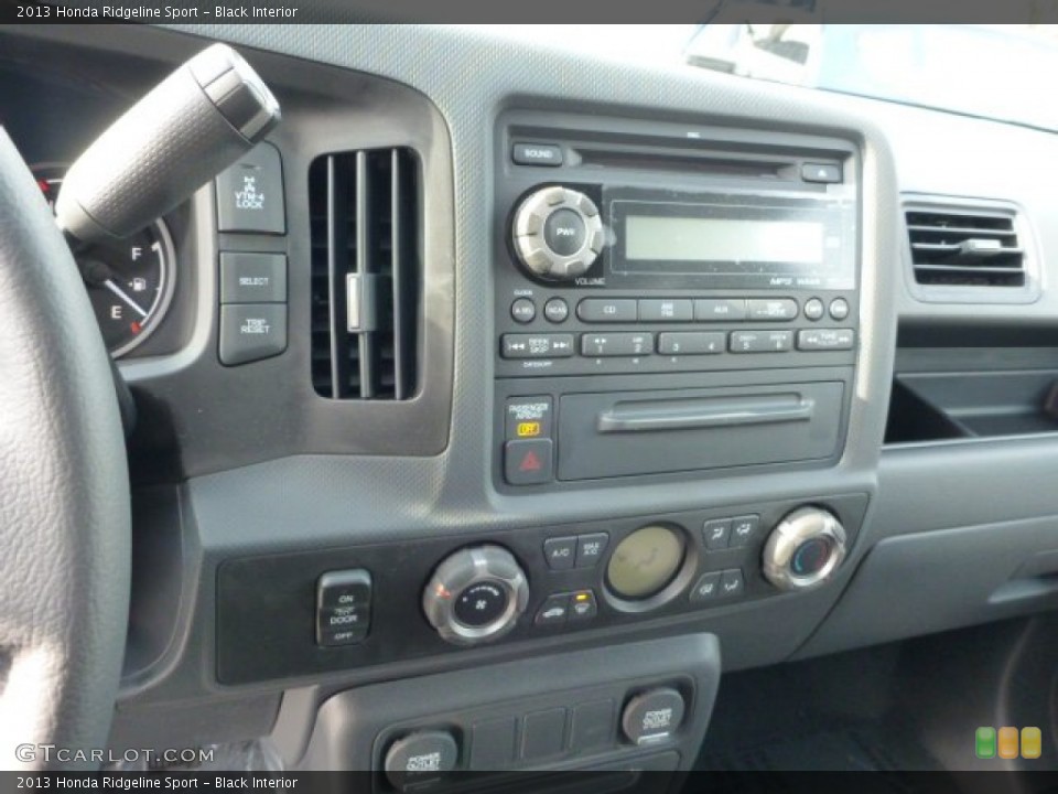 Black Interior Controls for the 2013 Honda Ridgeline Sport #76555694