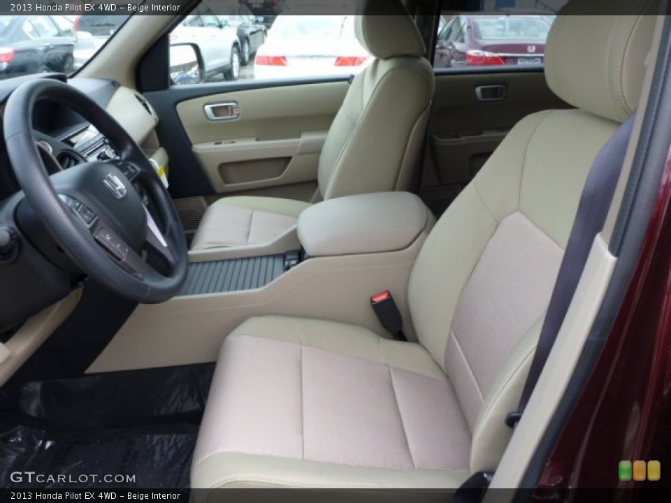 Beige Interior Photo for the 2013 Honda Pilot EX 4WD #76557478