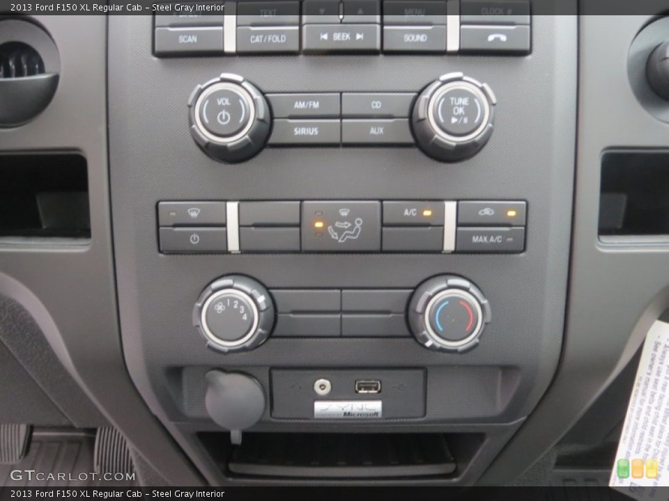 Steel Gray Interior Controls for the 2013 Ford F150 XL Regular Cab #76562387
