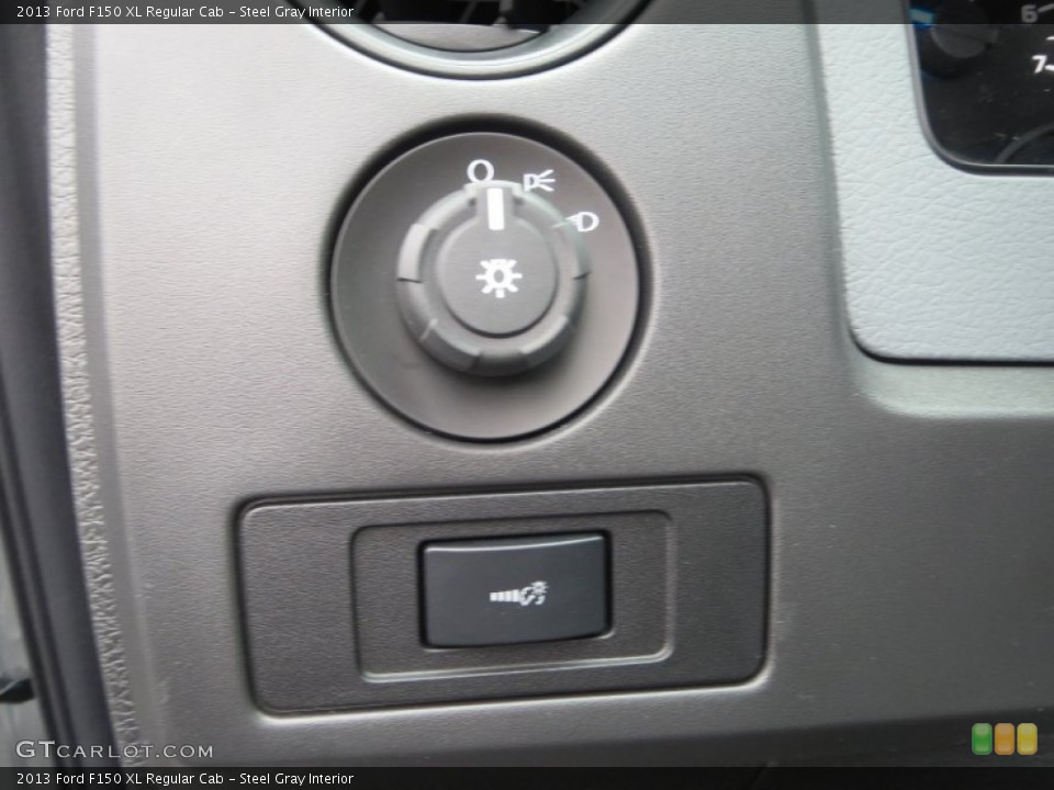 Steel Gray Interior Controls for the 2013 Ford F150 XL Regular Cab #76562405