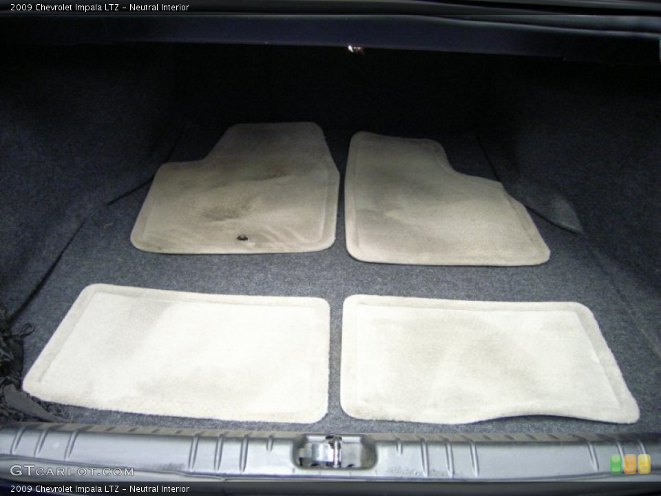 Neutral Interior Trunk for the 2009 Chevrolet Impala LTZ #76574096