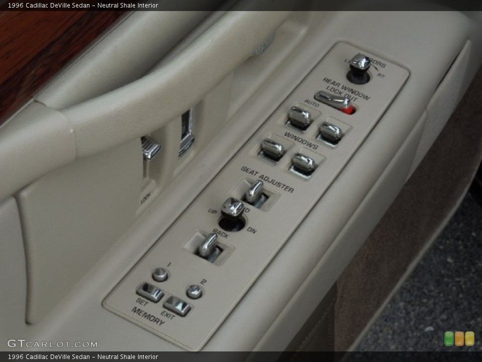Neutral Shale Interior Controls for the 1996 Cadillac DeVille Sedan #76574188