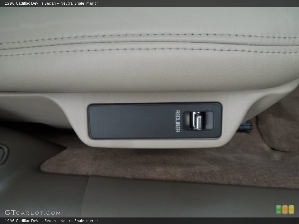 Neutral Shale Interior Controls for the 1996 Cadillac DeVille Sedan #76574416