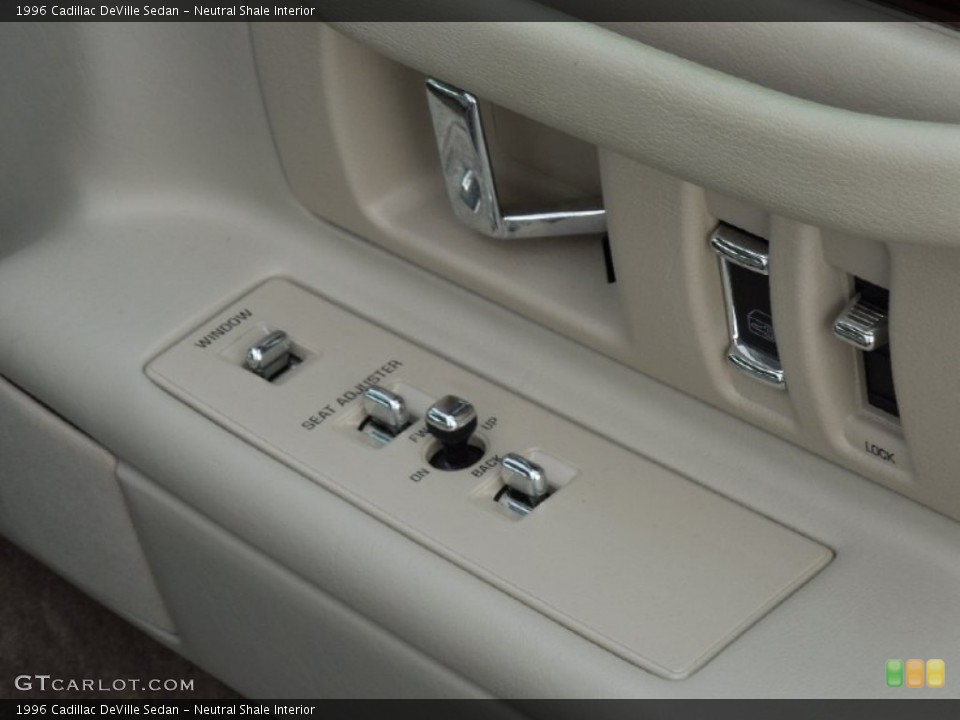 Neutral Shale Interior Controls for the 1996 Cadillac DeVille Sedan #76574476
