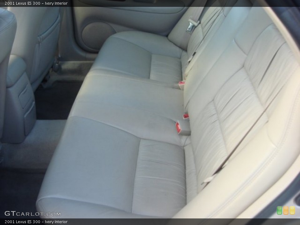 Ivory Interior Rear Seat for the 2001 Lexus ES 300 #76576207