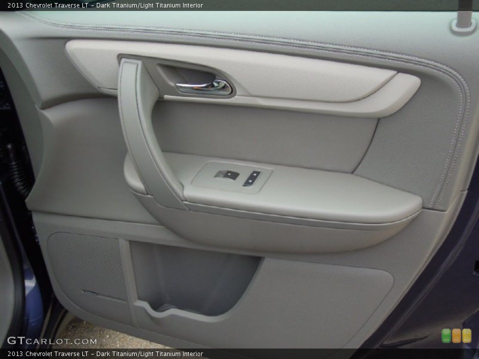 Dark Titanium/Light Titanium Interior Door Panel for the 2013 Chevrolet Traverse LT #76576710