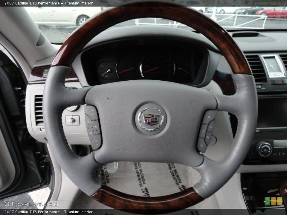 Titanium Interior Steering Wheel for the 2007 Cadillac DTS Performance #76577951