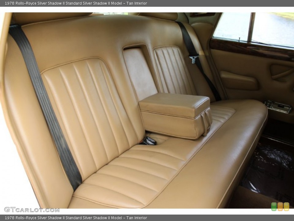 Tan Interior Rear Seat for the 1978 Rolls-Royce Silver Shadow II  #76579665