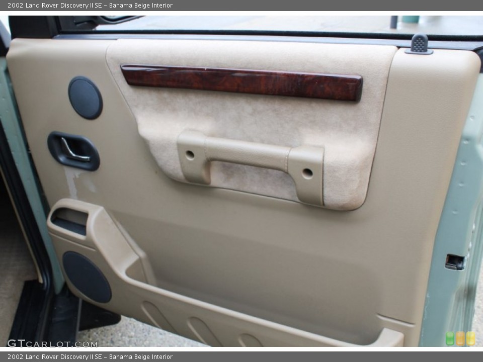 Bahama Beige Interior Door Panel for the 2002 Land Rover Discovery II SE #76583867