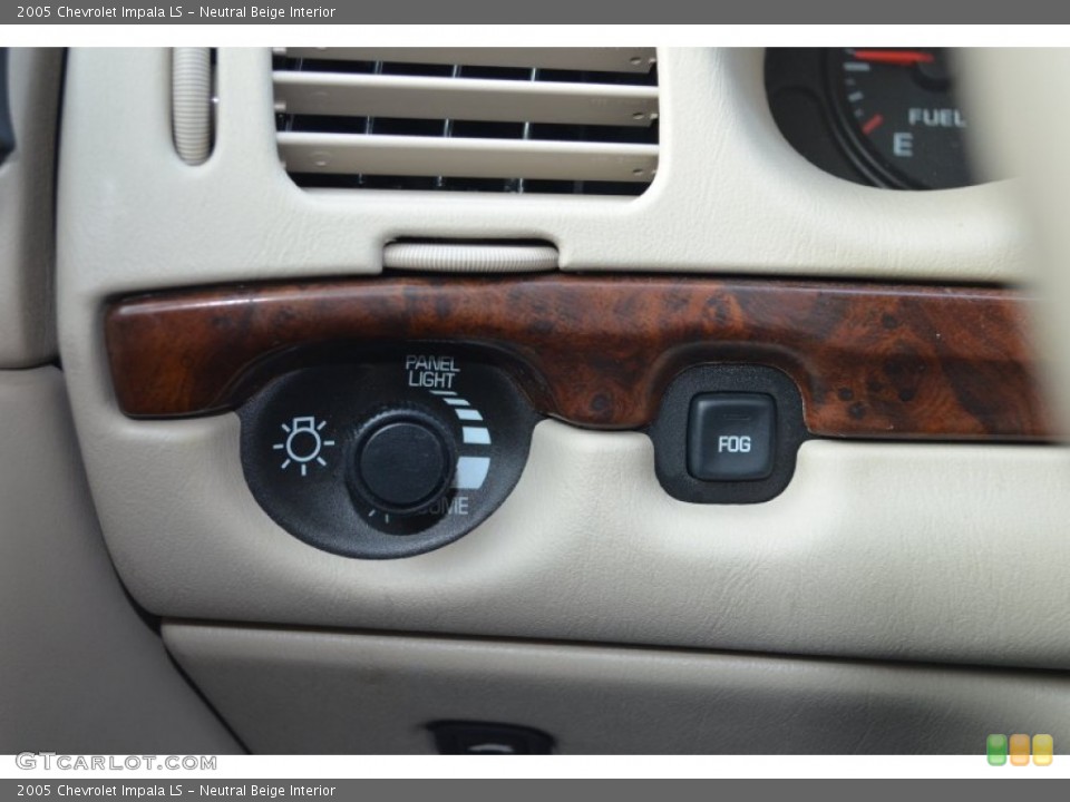 Neutral Beige Interior Controls for the 2005 Chevrolet Impala LS #76598274