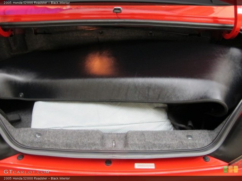 Black Interior Trunk for the 2005 Honda S2000 Roadster #76600366