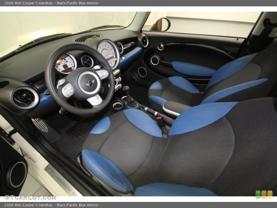 Black/Pacific Blue Interior Photo for the 2009 Mini Cooper S Hardtop #76601425