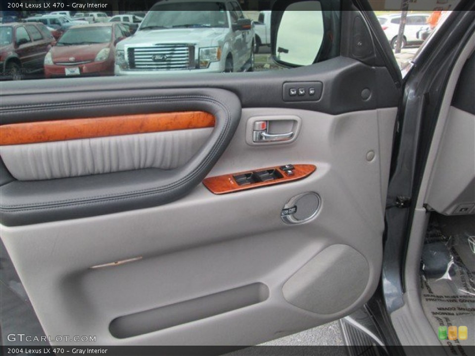 Gray Interior Door Panel for the 2004 Lexus LX 470 #76601912