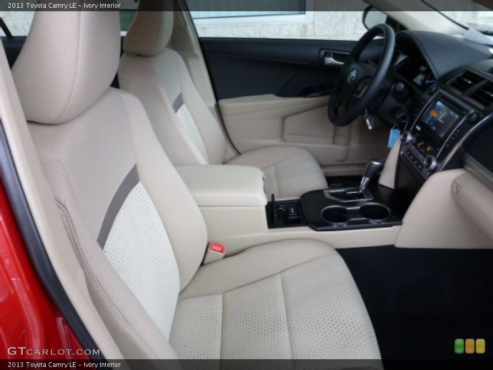 Ivory Interior Photo for the 2013 Toyota Camry LE #76614166
