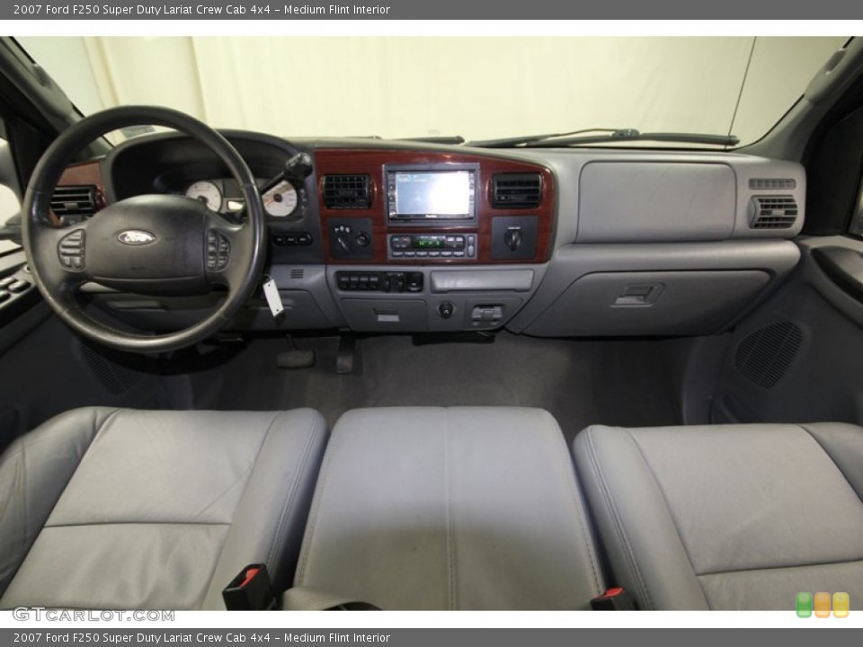 Medium Flint Interior Dashboard for the 2007 Ford F250 Super Duty Lariat Crew Cab 4x4 #76616297