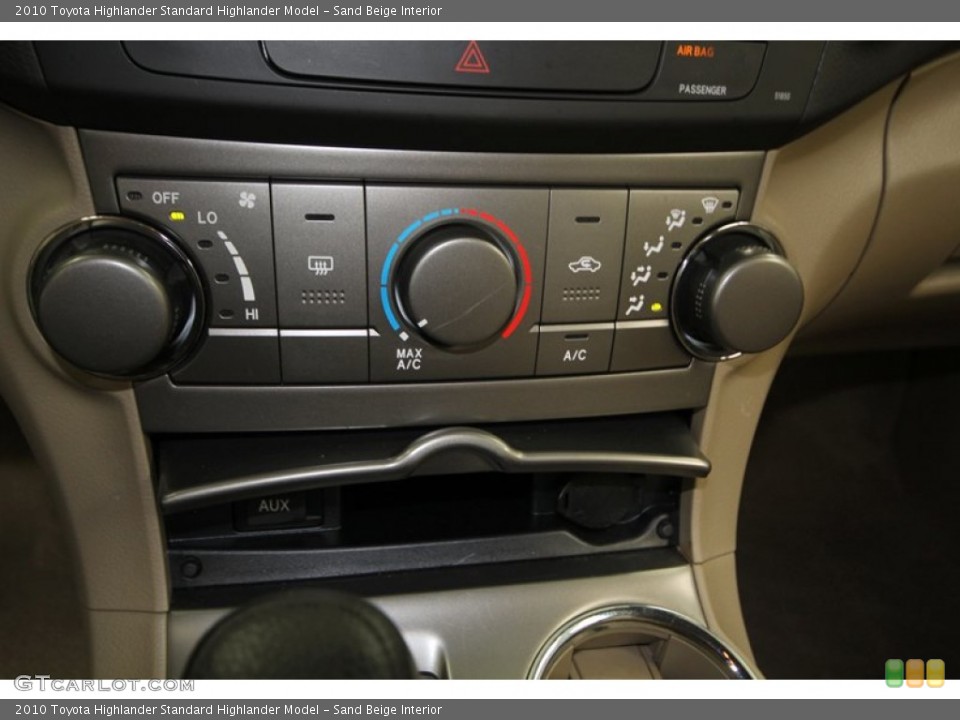 Sand Beige Interior Controls for the 2010 Toyota Highlander  #76620804