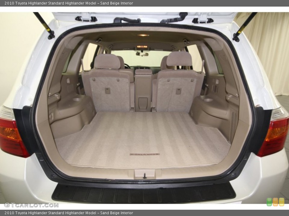 Sand Beige Interior Trunk for the 2010 Toyota Highlander  #76620871