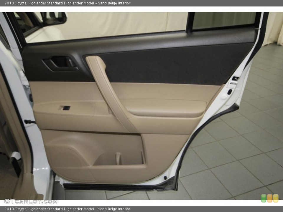 Sand Beige Interior Door Panel for the 2010 Toyota Highlander  #76620883